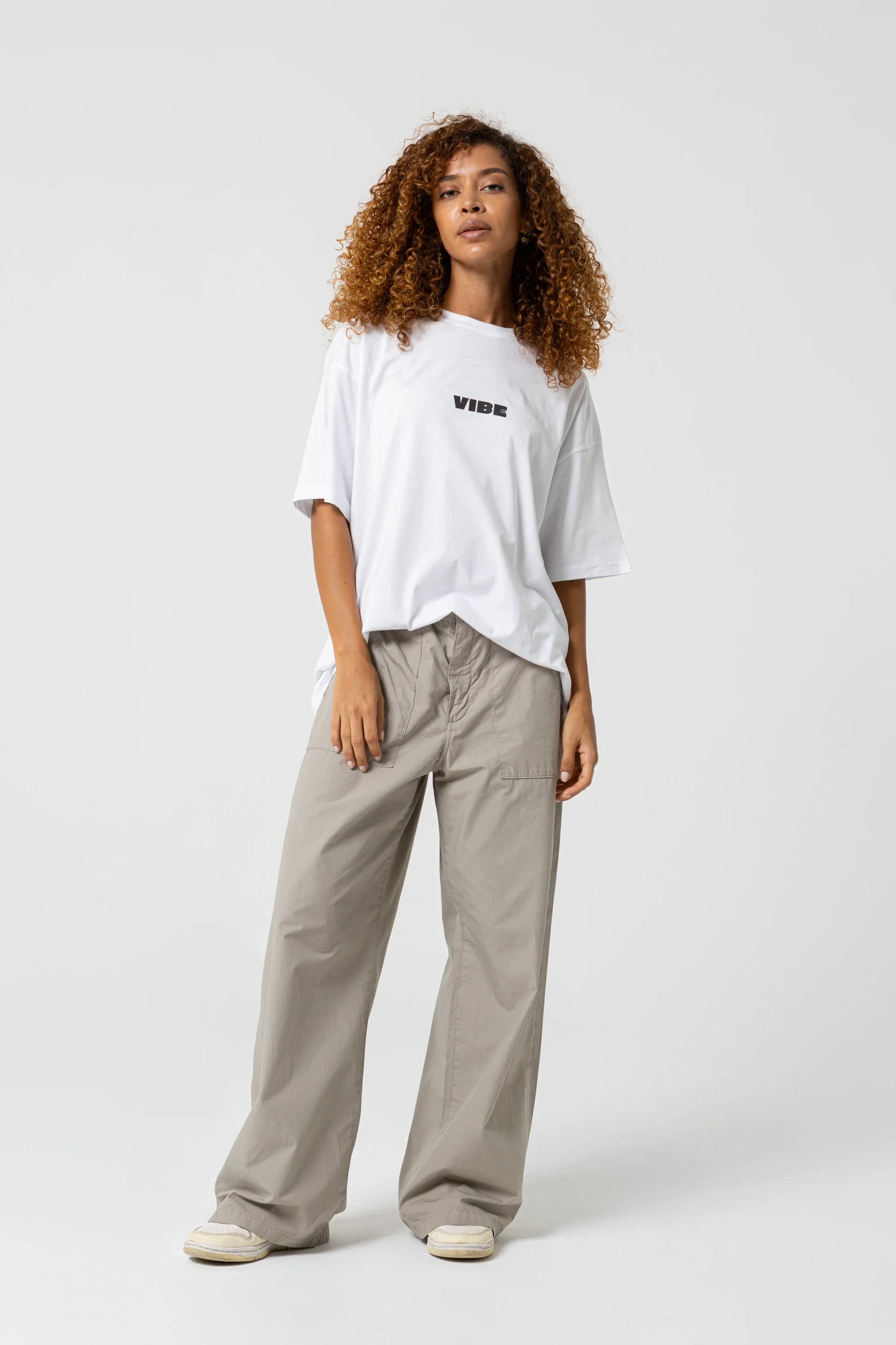 Across The World Oversize Beyaz T-Shirt
