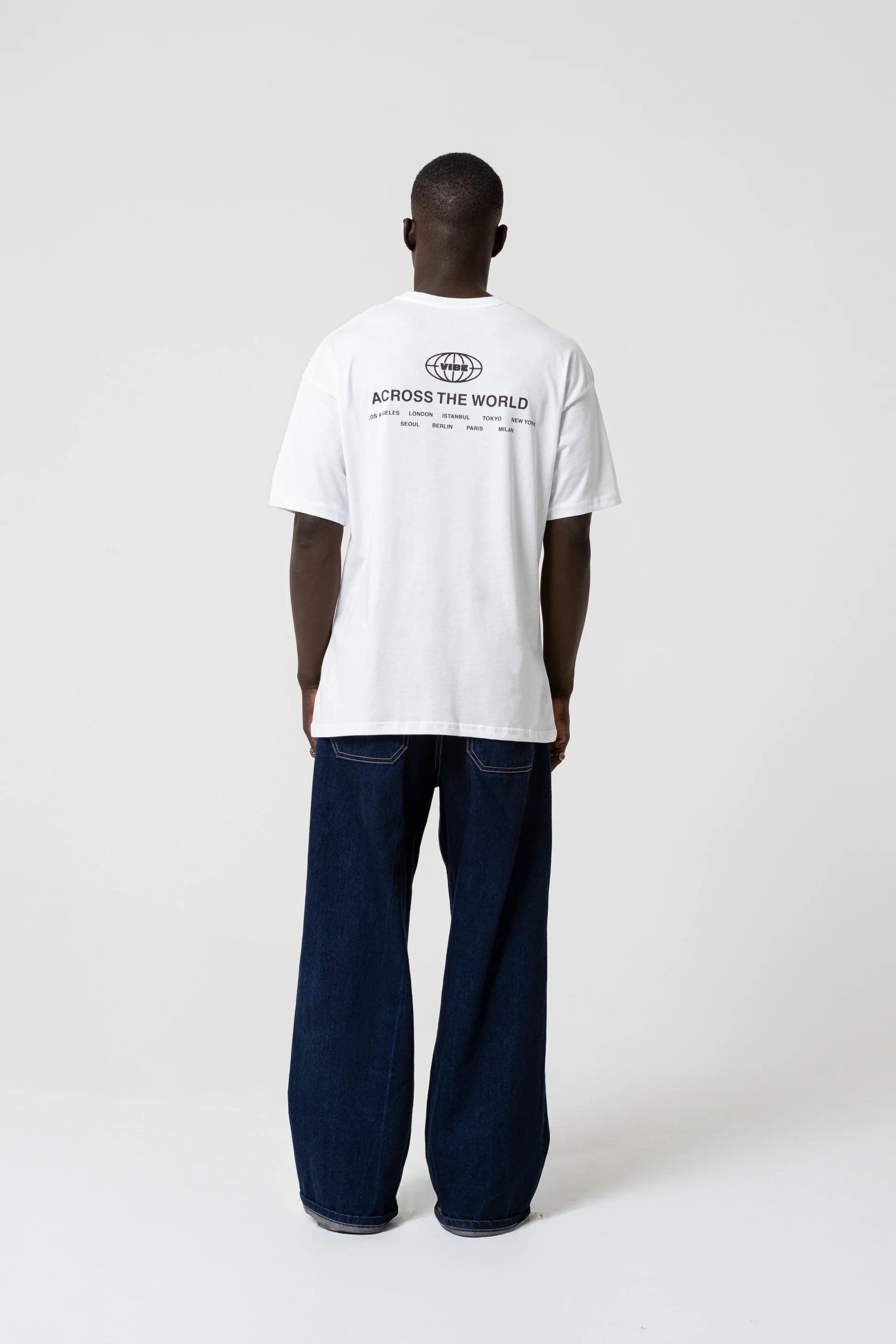 Across The World Oversize Beyaz T-Shirt
