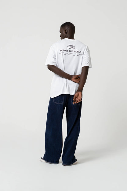 Across The World Oversize Beyaz T-Shirt