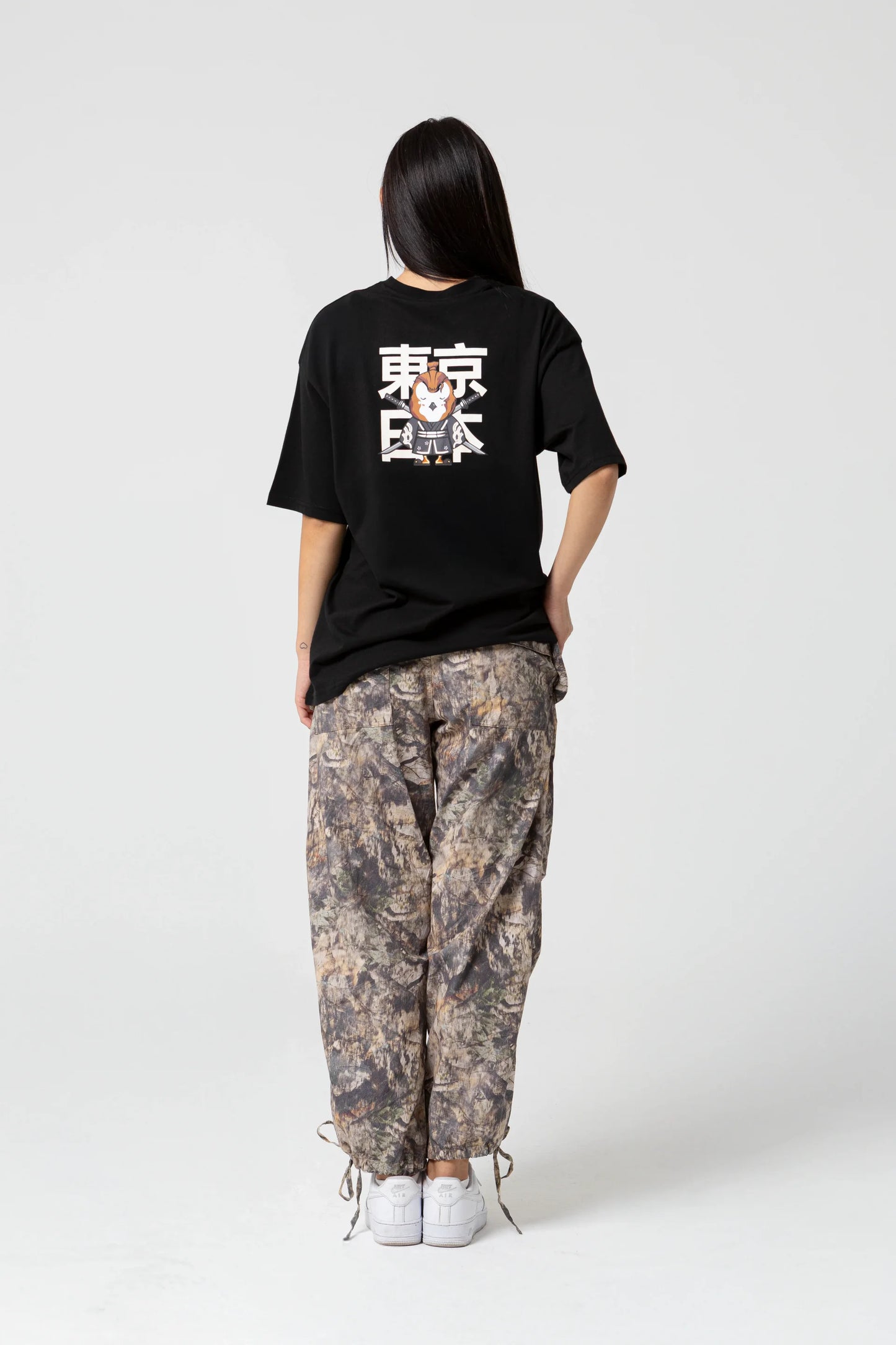 East Oversize Siyah T-Shirt