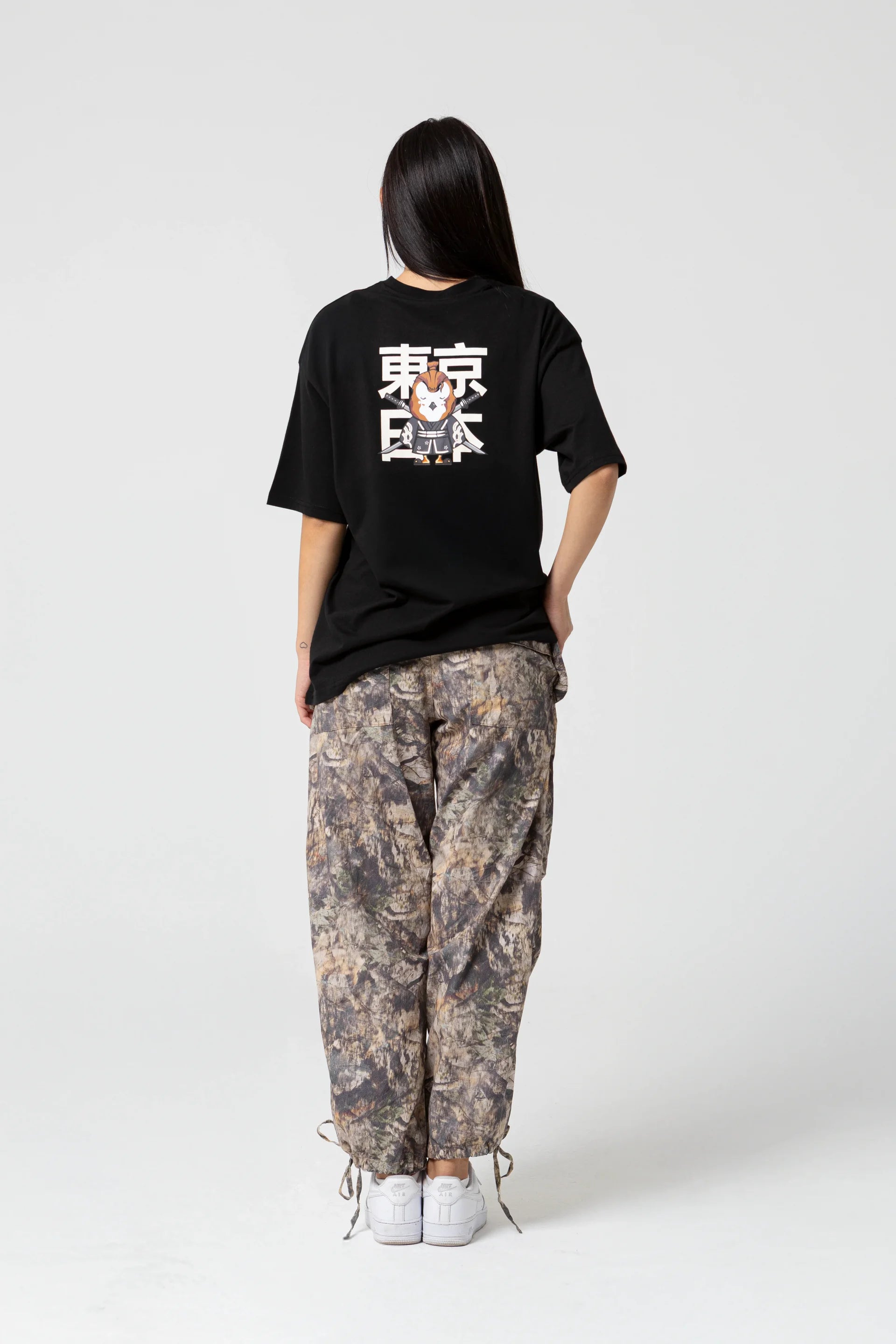 East Oversize Siyah T-Shirt