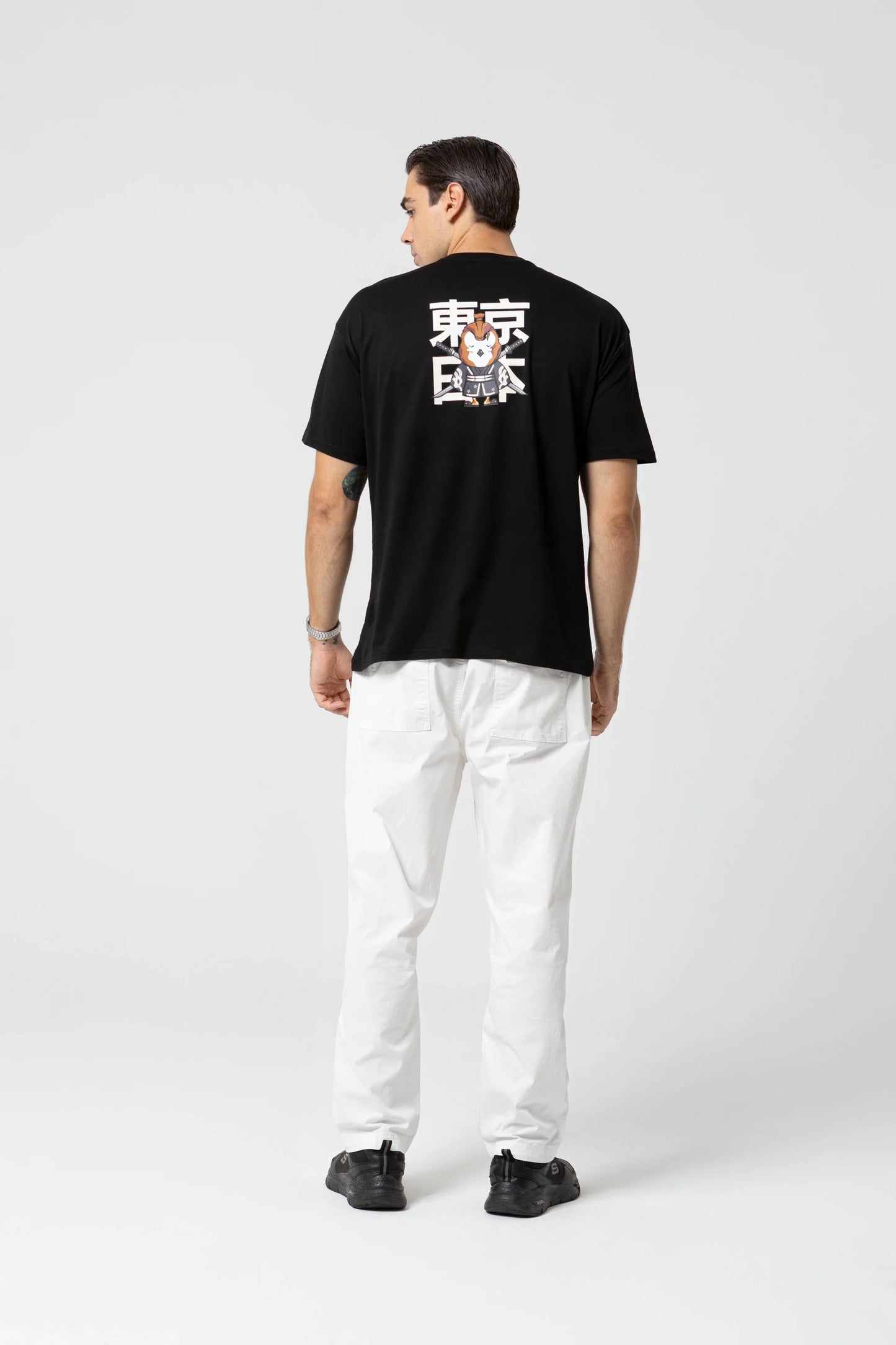 East Oversize Siyah T-Shirt