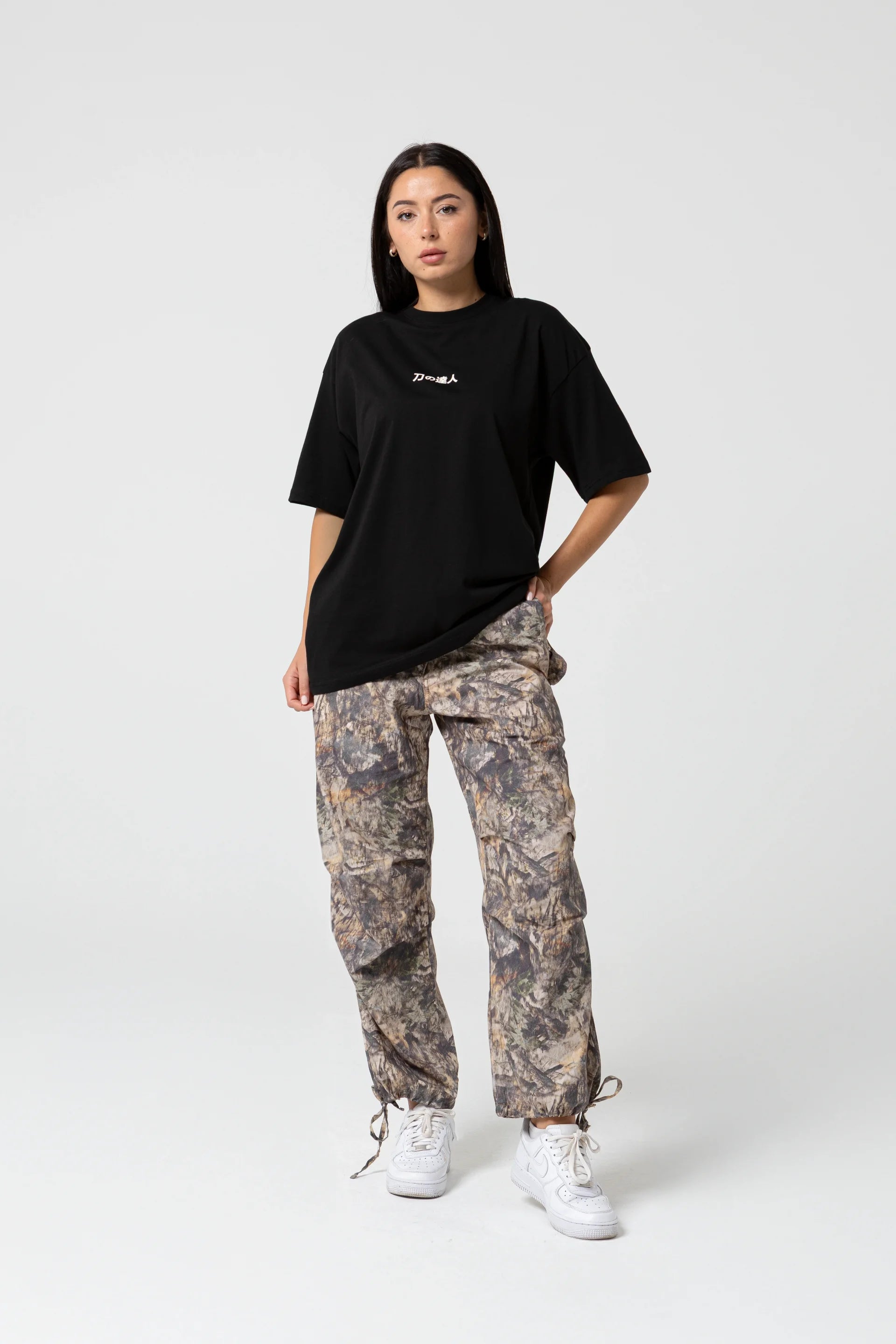 East Oversize Siyah T-Shirt